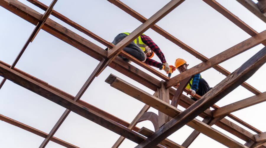 Expert Emergency Roof Repairs services in Darfur, MN